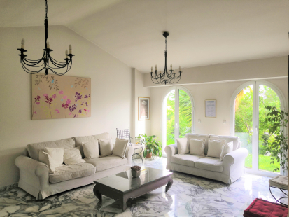 Salle d'attente Mougins